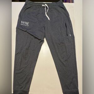 Vuori Sunday Joggers - Large - Dark Gray